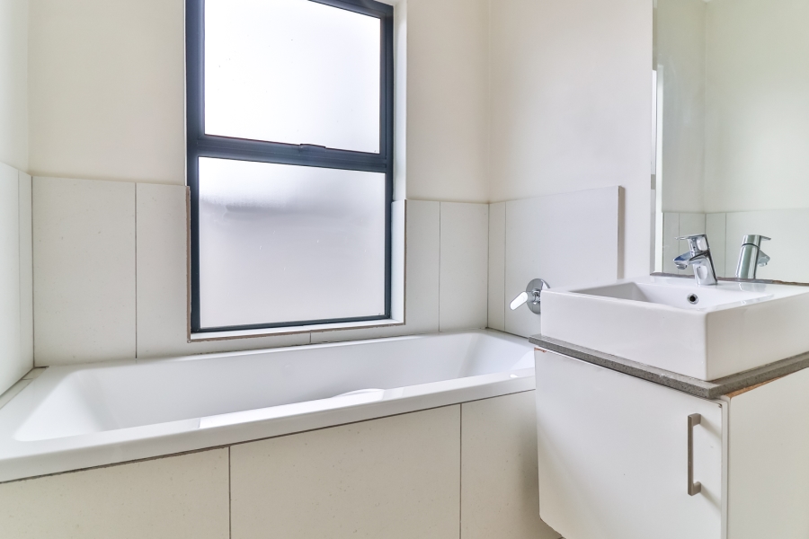To Let 3 Bedroom Property for Rent in Aan de Wijnlanden Western Cape